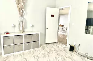 15455 Glenoaks Blvd, Sylmar, CA 91342 - Photo 27