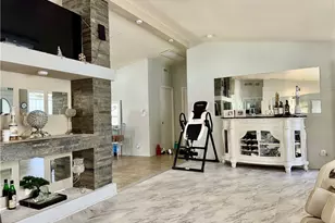 15455 Glenoaks Blvd, Sylmar, CA 91342 - Photo 5