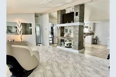 15455 Glenoaks Boulevard #540, Sylmar, CA 91342 - Photo 9