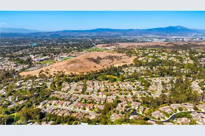 17 Morning Dew, Irvine, CA 92603 - Photo 57