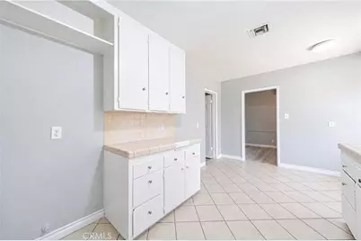 401 S Cherrywood Street, West Covina, CA 91791 - Photo 9