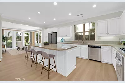 231 Mantle, Irvine, CA 92618 - Photo 3