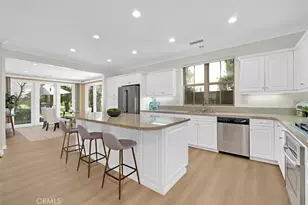 231 Mantle, Irvine, CA 92618 - Photo 3