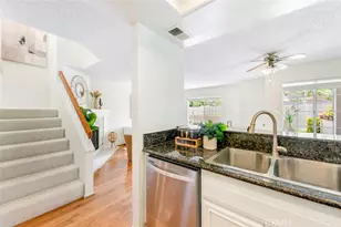 56 Christamon, Irvine, CA 92620 - Photo 9