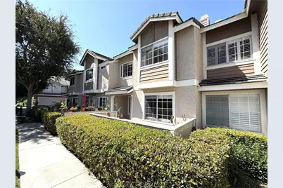 56 Christamon, Irvine, CA 92620 - Photo 3