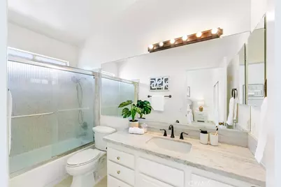 56 Christamon, Irvine, CA 92620 - Photo 21
