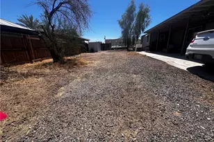 1225 Desert, Needles, CA 92363 - Photo 11