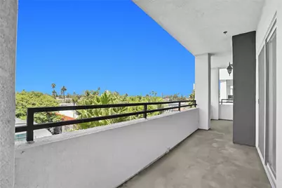 838 Pine Avenue #408, Long Beach, CA 90813 - Photo 9