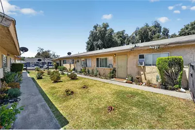 805 E 8th Street, Pomona, CA 91766 - Photo 3