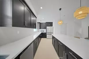 115 Colorado, Pomona, CA 91766 - Photo 25