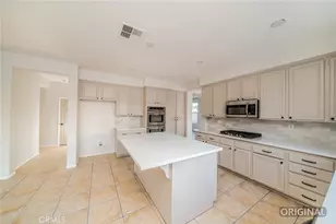 33630 Eugenia Ln, Murrieta, CA 92563 - Photo 9