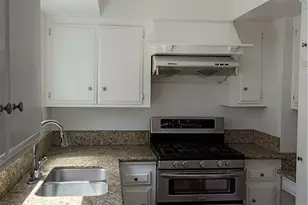 2473 Loma Vista, Pasadena, CA 91104 - Photo 7