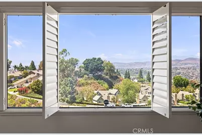 6011 E Montefino, Anaheim, CA 92807 - Photo 9