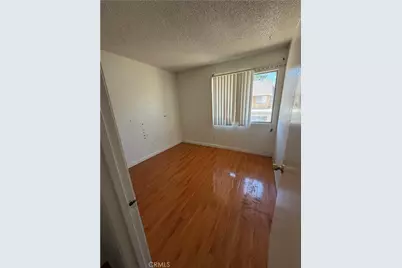 1460 Kendall Drive, San Bernardino, CA 92407 - Photo 5