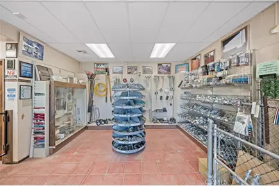 8464 Garvey Avenue, Rosemead, CA 91770 - Photo 57