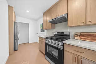 2437 Westmont, Alhambra, CA 91803 - Photo 17