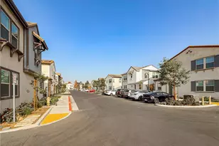 501 Embrook, West Covina, CA 91791 - Photo 39