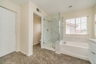 24320 Calle Estancia, Murrieta, CA 92562 - Photo 19