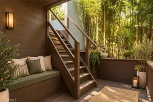 5675 Spreading Oak Dr, Los Angeles, CA 90068 - Photo 25