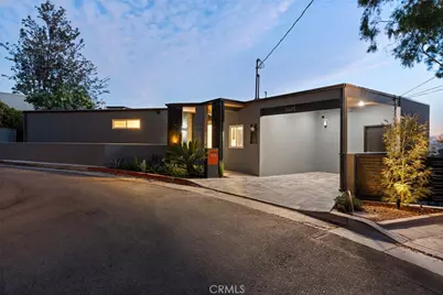 5675 Spreading Oak Dr, Los Angeles, CA 90068 - Photo 35