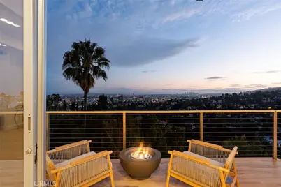 5675 Spreading Oak Dr, Los Angeles, CA 90068 - Photo 7
