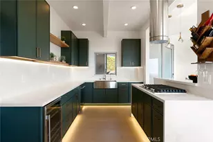 5675 Spreading Oak Dr, Los Angeles, CA 90068 - Photo 3