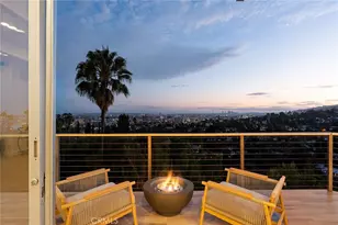 5675 Spreading Oak Dr, Los Angeles, CA 90068 - Photo 5