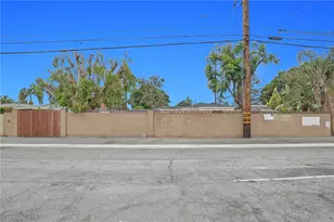 8430 Manzanar Ave, Pico Rivera, CA 90660 - Photo 11