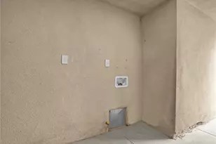 8430 Manzanar Ave, Pico Rivera, CA 90660 - Photo 13