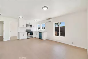 215 E Elm St, Compton, CA 90220 - Photo 5