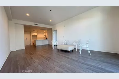 56 E Duarte Road #320, Arcadia, CA 91006 - Photo 5
