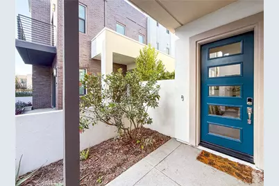 121 Novel, Irvine, CA 92618 - Photo 3