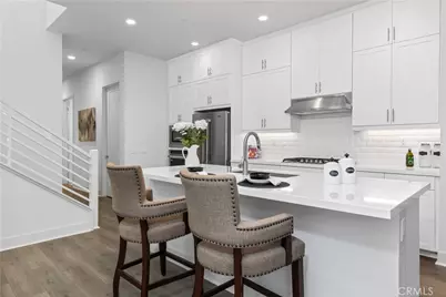 121 Novel, Irvine, CA 92618 - Photo 11