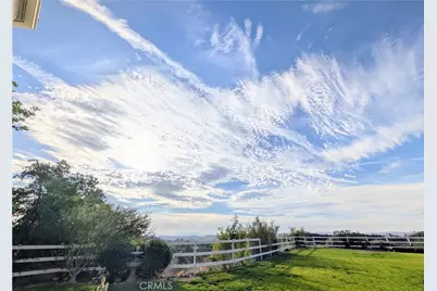 15435 Live Oak Springs Canyon, Canyon Country, CA 91387 - Photo 23