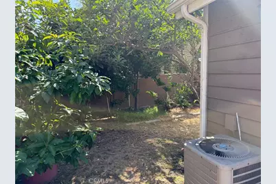 6975 Agra, Commerce, CA 90040 - Photo 9