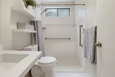 728 E Kensington Road, Los Angeles, CA 90026 - Photo 21