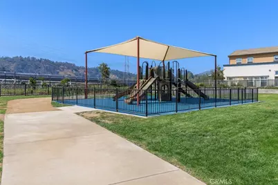 2700 41 E Chaucer #41, Los Angeles, CA 90065 - Photo 39