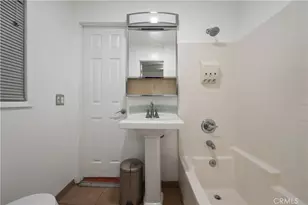 2989 W 12th St, Los Angeles, CA 90006 - Photo 13