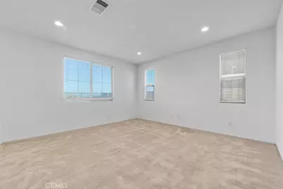 29109 Sunforest, Lake Elsinore, CA 92530 - Photo 5