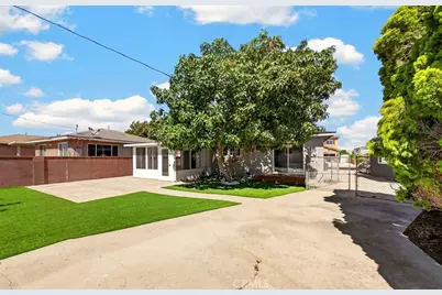 21117 Normandie, Los Angeles, CA 90501 - Photo 23