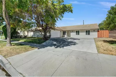 24835 Fourl Road, Newhall, CA 91321 - Photo 3