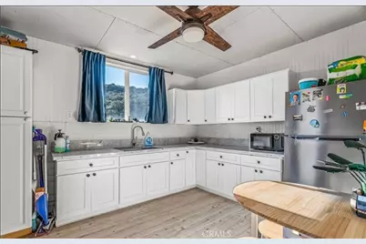 39158 Vista Del Bosque, Murrieta, CA 92562 - Photo 25