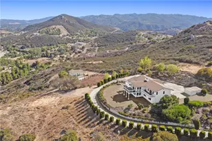39158 Vista Del Bosque, Murrieta, CA 92562 - Photo 31