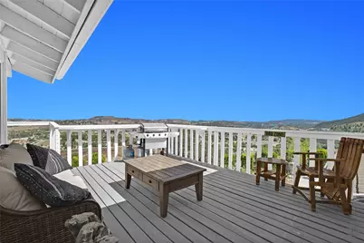 39158 Vista Del Bosque, Murrieta, CA 92562 - Photo 17