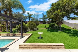 1189 E 14th St, Upland, CA 91786 - Photo 29