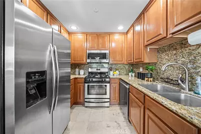 4211 Arch #203, Studio City, CA 91604 - Photo 15
