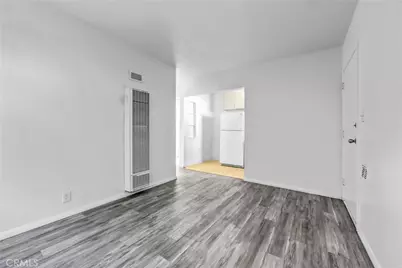 56 N Parkwood, Pasadena, CA 91107 - Photo 9