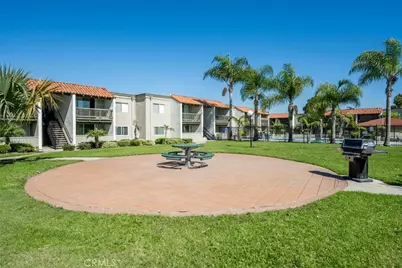 17230 San Mateo, Fountain Valley, CA 92708 - Photo 9