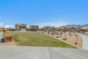 17835 McKenzie Ct, Hesperia, CA 92345 - Photo 25
