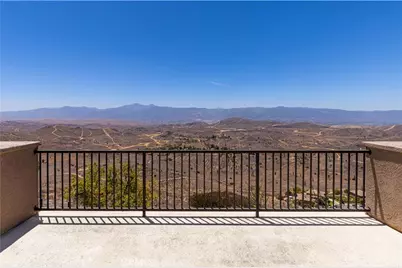 18458 Lakepointe, Riverside, CA 92503 - Photo 45